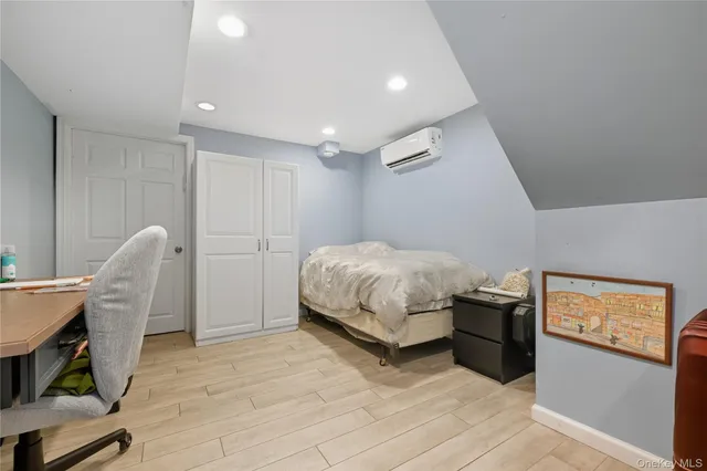 $1,200,000 | 8 Burton Avenue, Woodmere, NY 11598