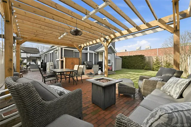 $1,200,000 | 8 Burton Avenue, Woodmere, NY 11598