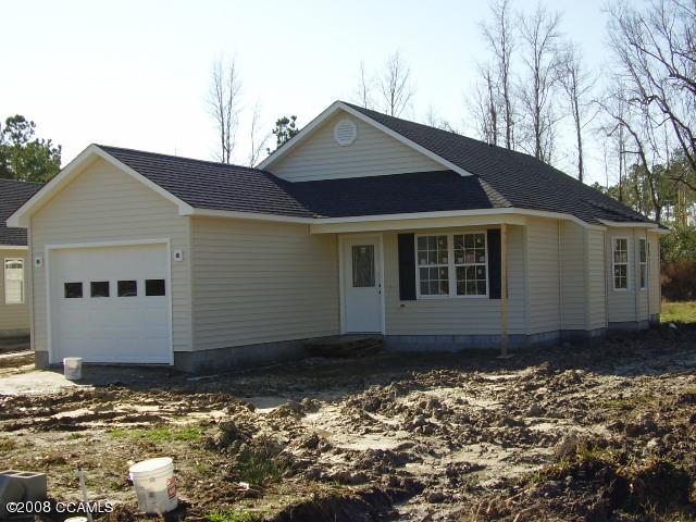 5501 County Line Road New Bern, NC 28562 - Photo 2 of 11 front view