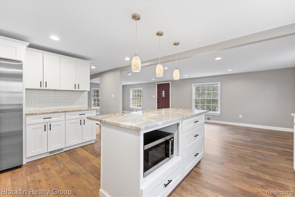 1415 John R Road Rochester, MI 48307 - Photo 6 of 40