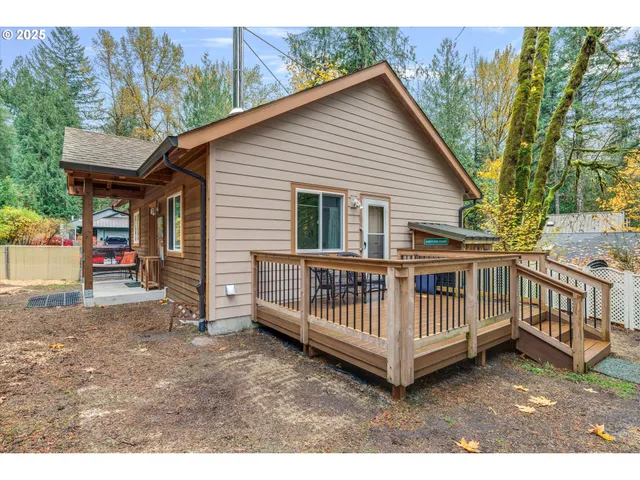 $399,000 | 64604 East Sandy River Lane, Rhododendron, OR 97049