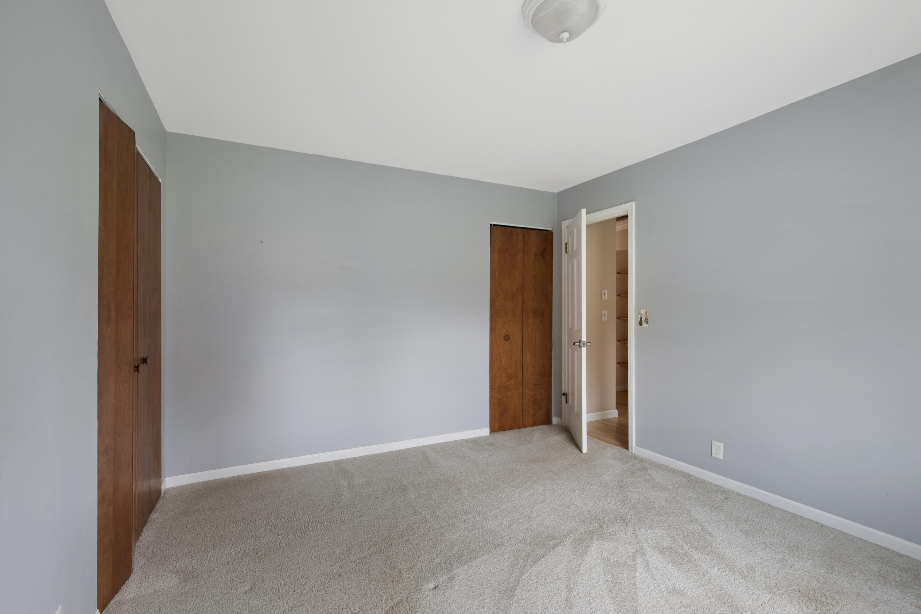 1316 Grebe Road Highland, MI 48357 - Photo 17 of 28 1316 Grebe Rd Highland 6484