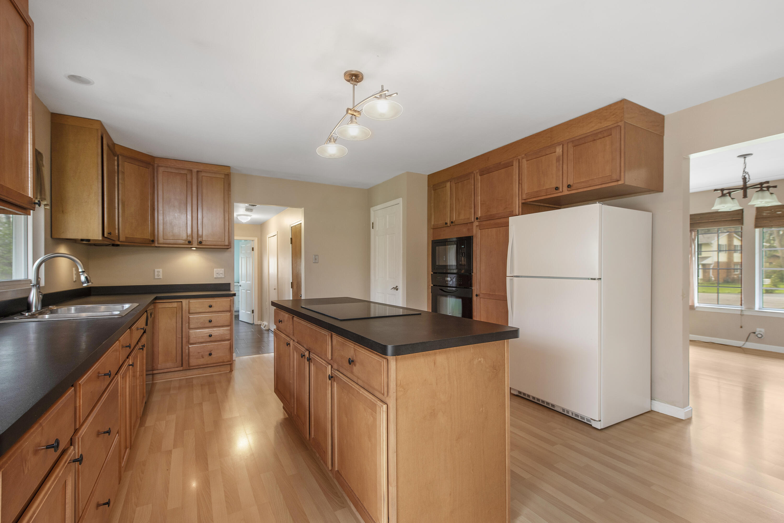1316 Grebe Road Highland, MI 48357 - Photo 6 of 28 1316 Grebe Rd Highland 6518