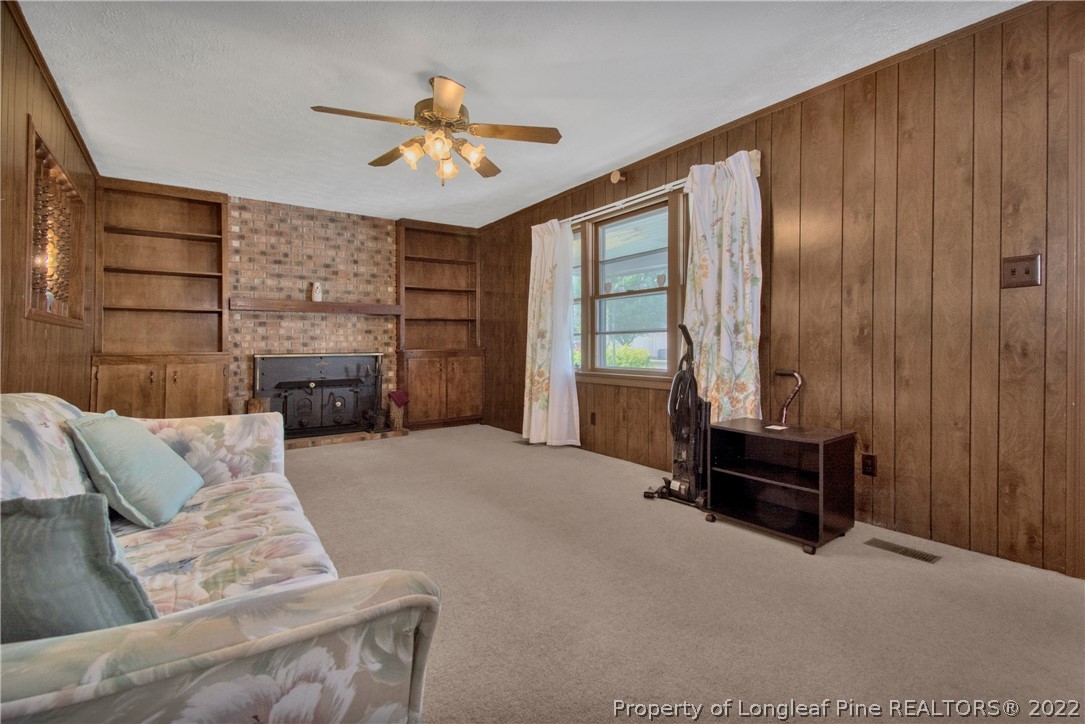 1406 Hardin Road Lumberton, NC 28358 - Photo 13 of 30 Gallery Image 13