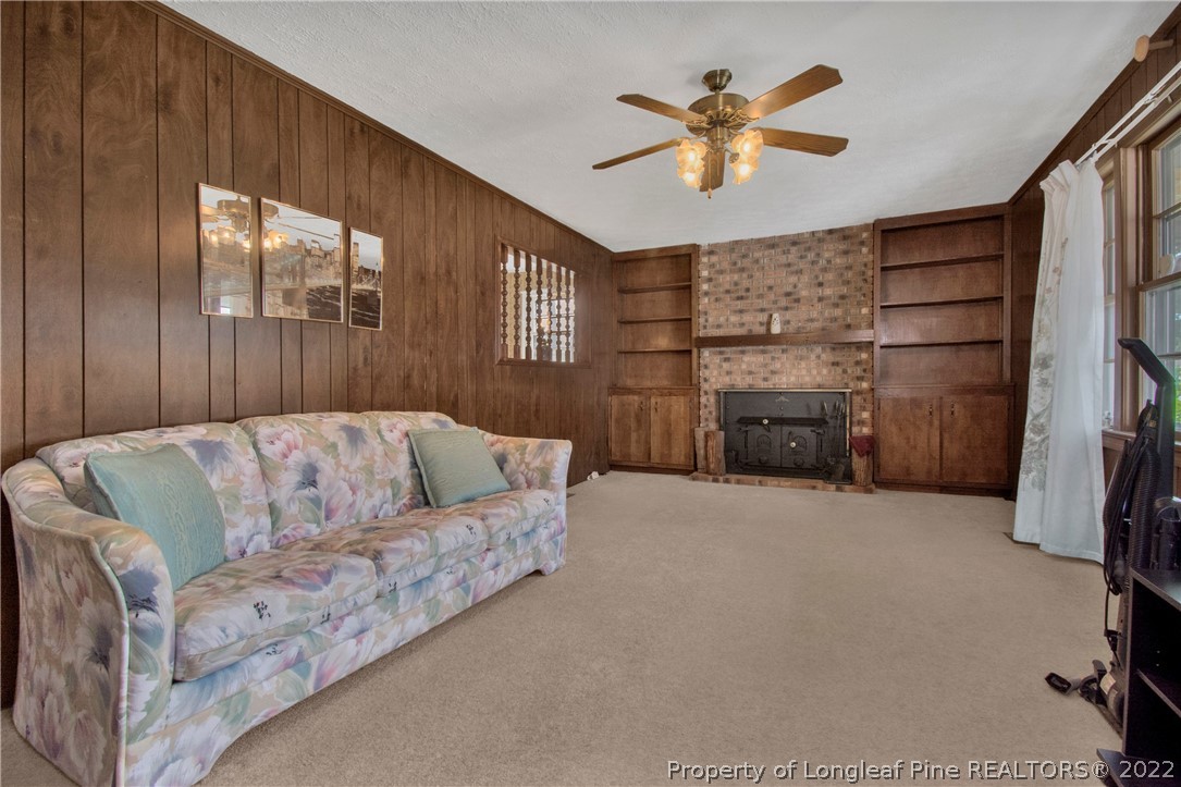 1406 Hardin Road Lumberton, NC 28358 - Photo 14 of 30 Gallery Image 14