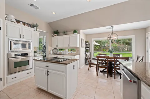 $1,050,000 | 5413 Merrywing Circle, Austin, TX 78730