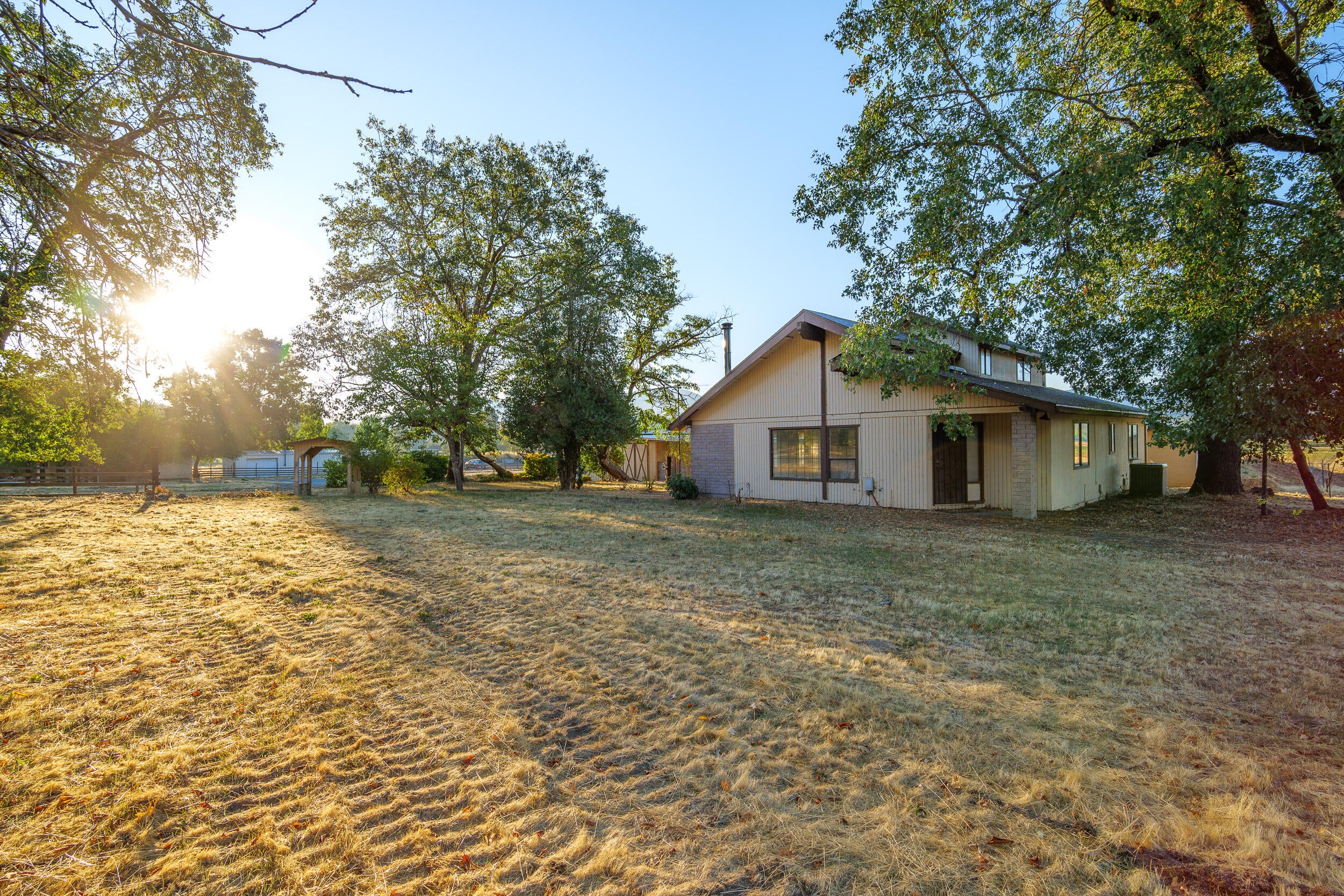 2781 Upper River Road Grants Pass, OR 97526 - Photo 14 of 53 2781 Upper River Rd (14)