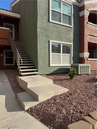 $1,700 | 8101 West Flamingo Road, Unit 1040, Las Vegas, NV 89147