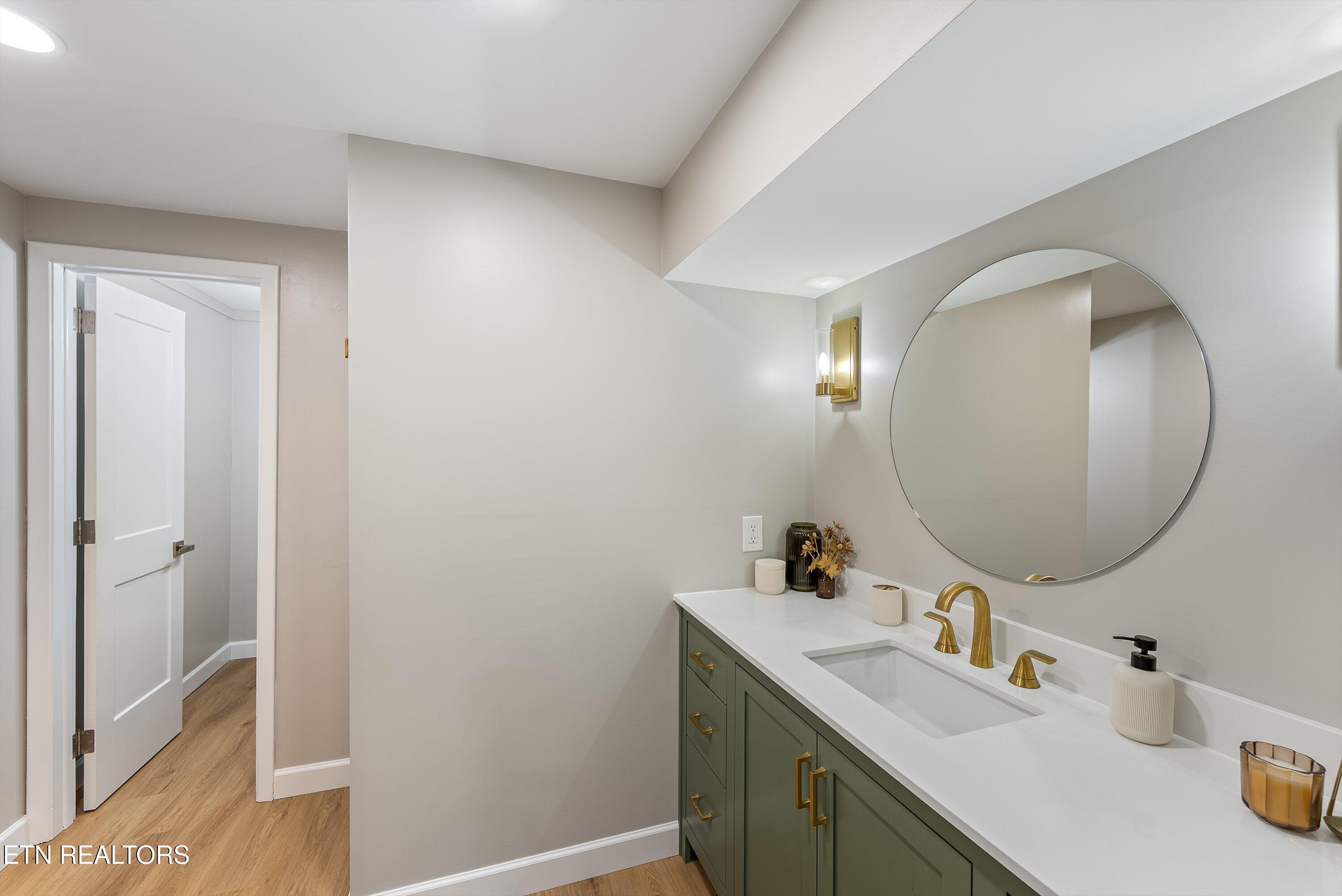 101 Wayne Place Oak Ridge, TN 37830 - Photo 30 of 43 65-Ensuite Bath A2