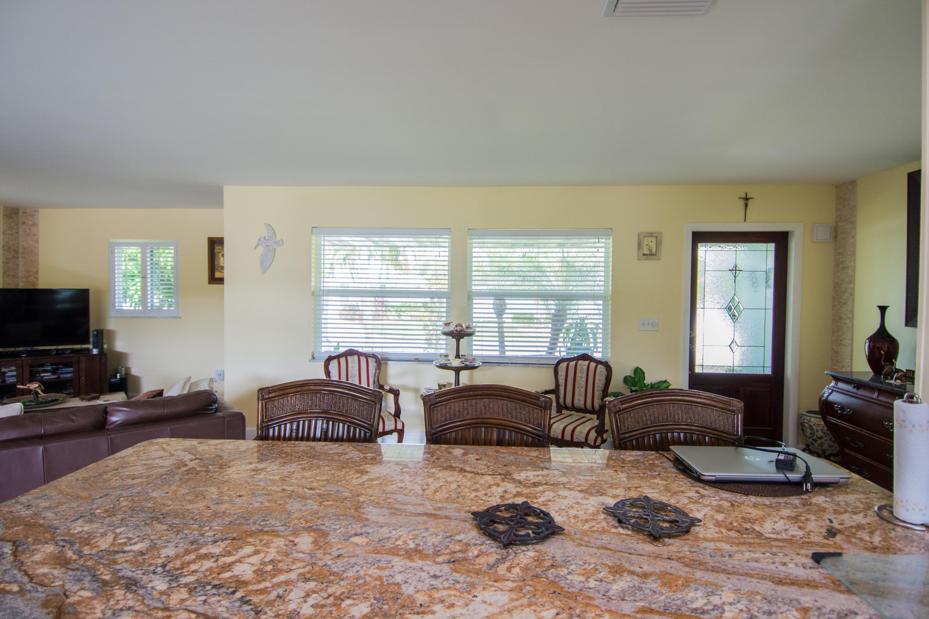 780 Southwest Salerno Road Stuart, FL 34997 - Photo 17 of 44 05_Kitchen (9)