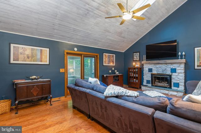 $620,000 | 17 Hickory Lane, Chester Springs, PA 19425