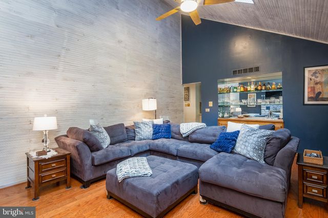 $620,000 | 17 Hickory Lane, Chester Springs, PA 19425