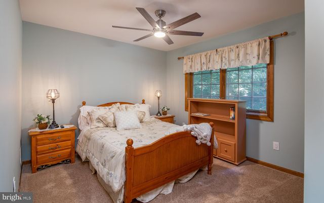 $620,000 | 17 Hickory Lane, Chester Springs, PA 19425