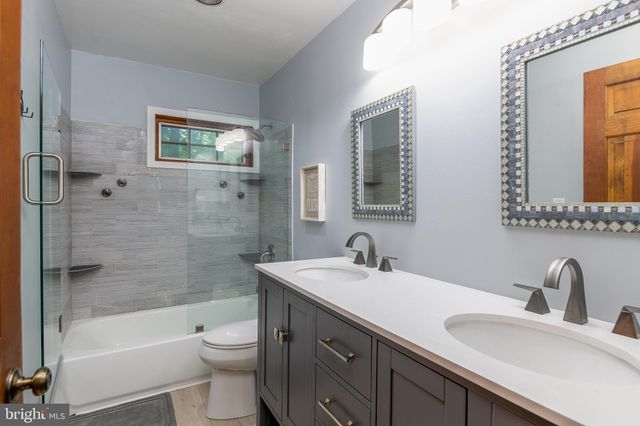 $620,000 | 17 Hickory Lane, Chester Springs, PA 19425