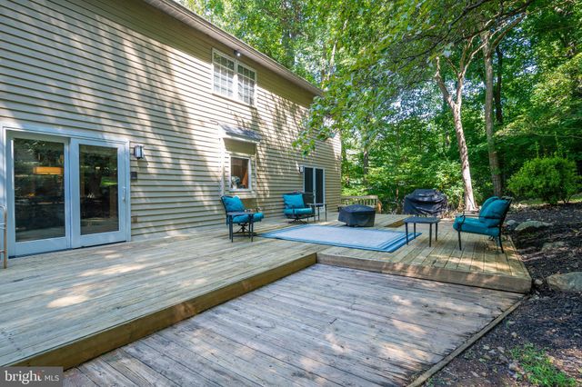 $620,000 | 17 Hickory Lane, Chester Springs, PA 19425