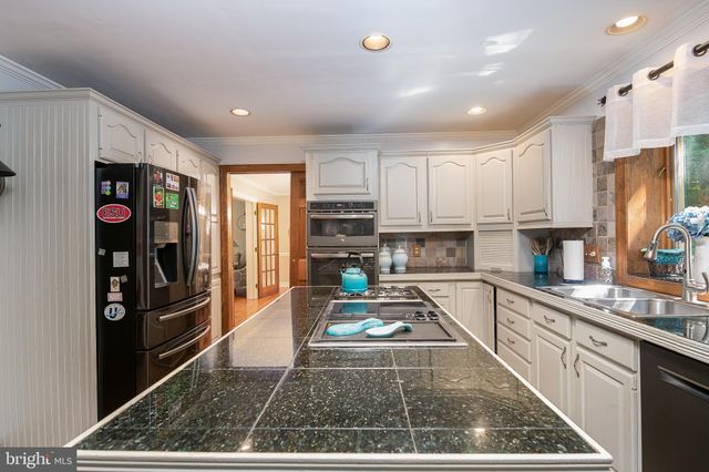 $620,000 | 17 Hickory Lane, Chester Springs, PA 19425