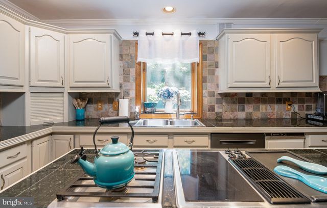 $620,000 | 17 Hickory Lane, Chester Springs, PA 19425