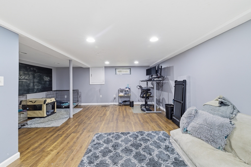 74 Gilman Street Springfield, MA 01118 - Photo 22 of 30 Gallery Image 22