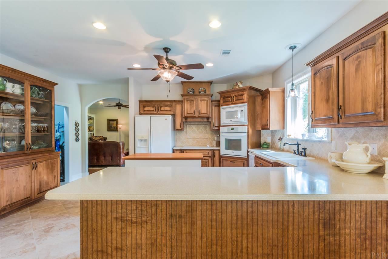 2750 Segrest Road Pace, FL 32571 - Photo 17 of 39 Gallery Image 17