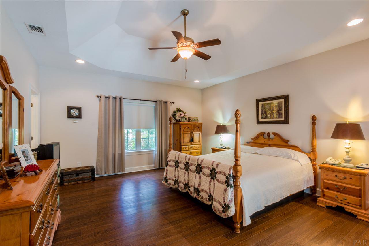 2750 Segrest Road Pace, FL 32571 - Photo 21 of 39 Gallery Image 21