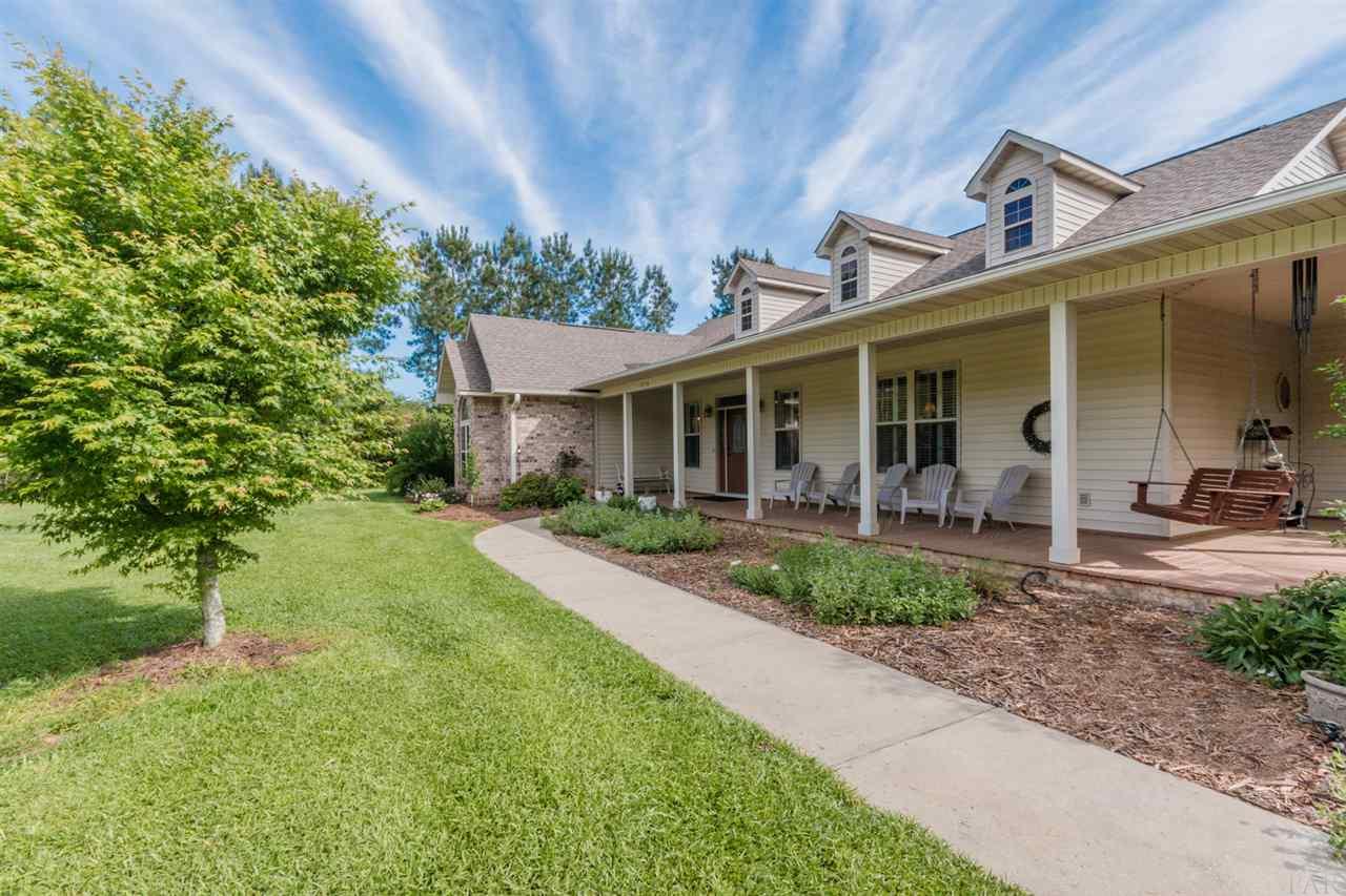 2750 Segrest Road Pace, FL 32571 - Photo 4 of 39 Gallery Image 4
