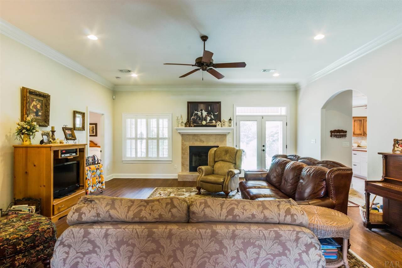 2750 Segrest Road Pace, FL 32571 - Photo 9 of 39 Gallery Image 9