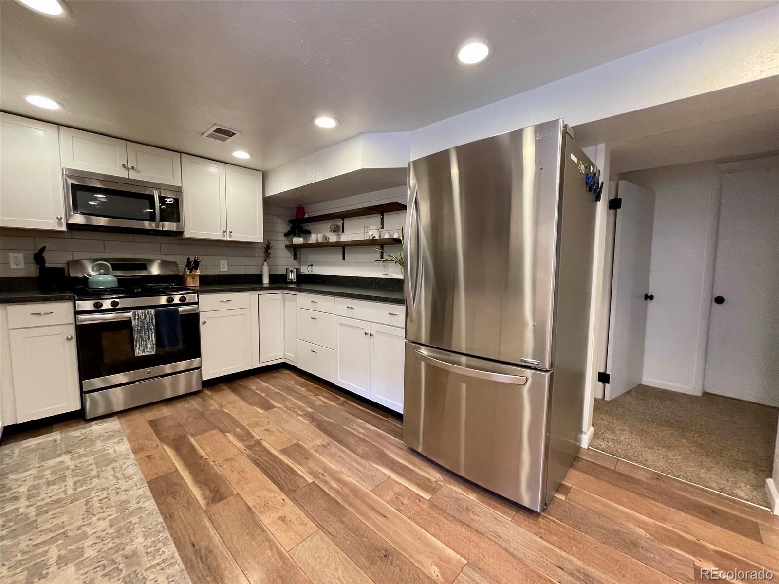 5700 West 28th Avenue, Unit 16 Wheat Ridge, CO 80214 - Photo 4 of 23