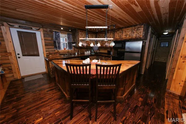 $315,000 | 1008 Lois Lane, Bland, MO 65014