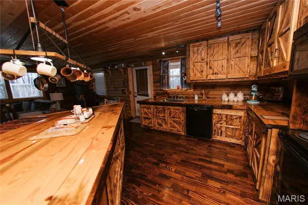 $315,000 | 1008 Lois Lane, Bland, MO 65014