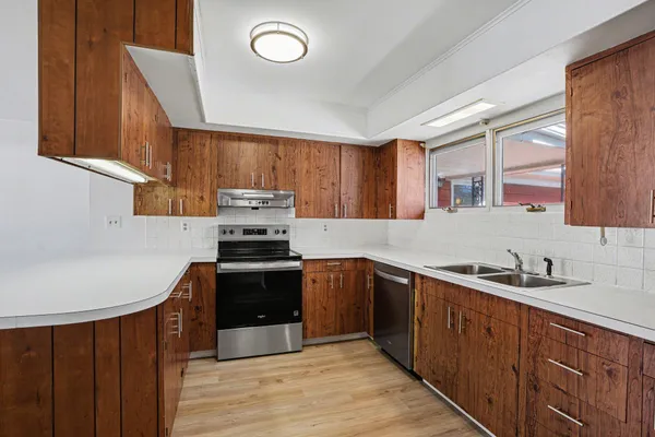 $379,000 | 16172 Brookwood Drive, Buchanan, MI 49107