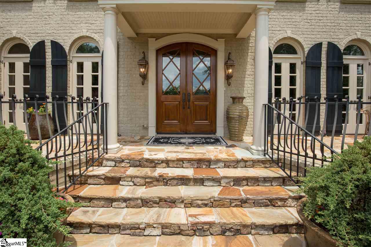 200 Regents Gate Road Simpsonville, SC 29681 - Photo 3 of 24 Gallery Image 3