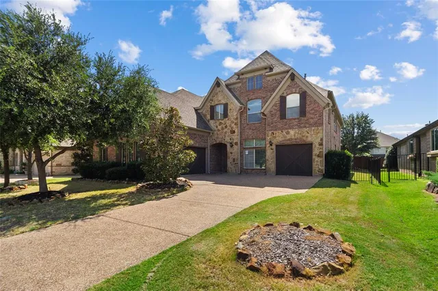 $690,000 | 950 Woodstream Drive, Prosper, TX 75078