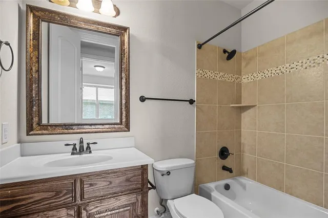 $690,000 | 950 Woodstream Drive, Prosper, TX 75078