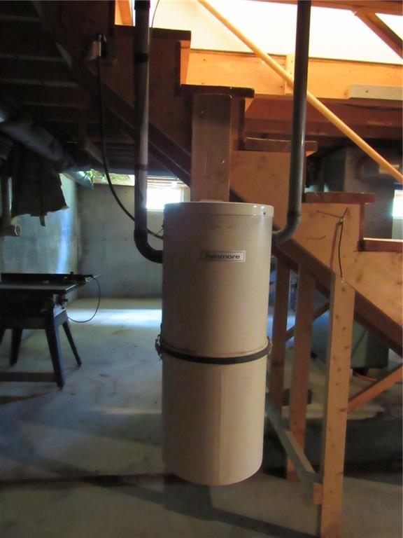 23 West Corinth Road Corinth, ME 04427 - Photo 19 of 20 Kenmore central vacuum