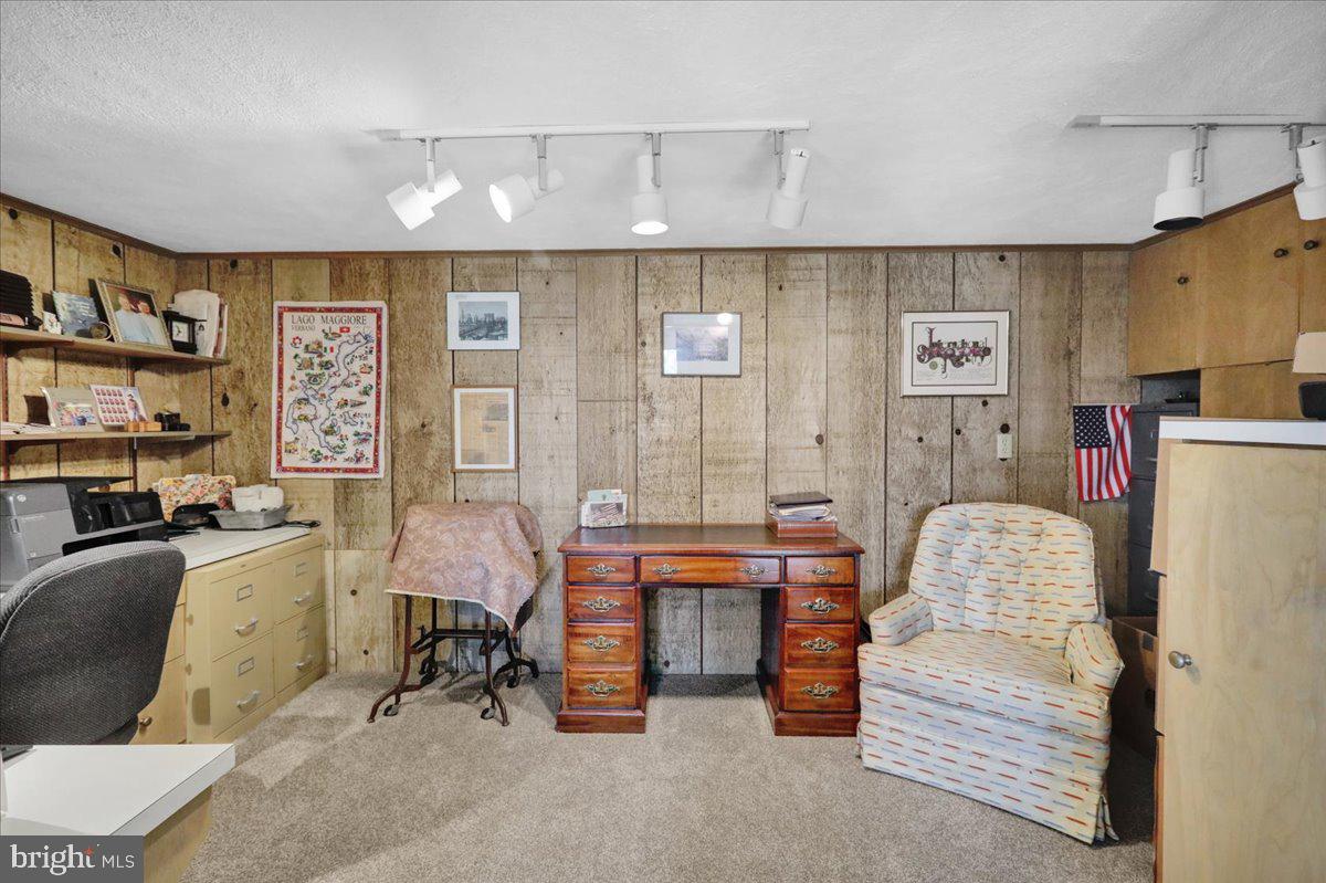 112 Grandview Boulevard Wyomissing, PA 19609 - Photo 60 of 69 a living room with furniture and a window