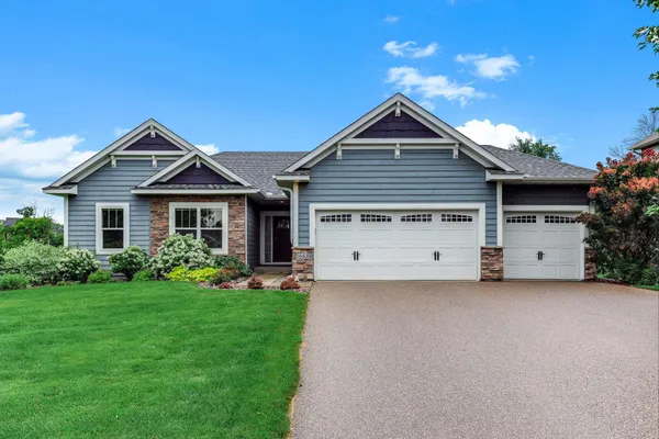 $600,000 | 16638 Markley Lake Drive Southeast, Prior Lake, MN 55372