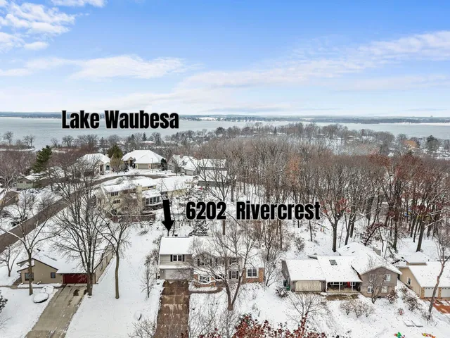 $600,000 | 6202 Rivercrest Drive, McFarland, WI 53558