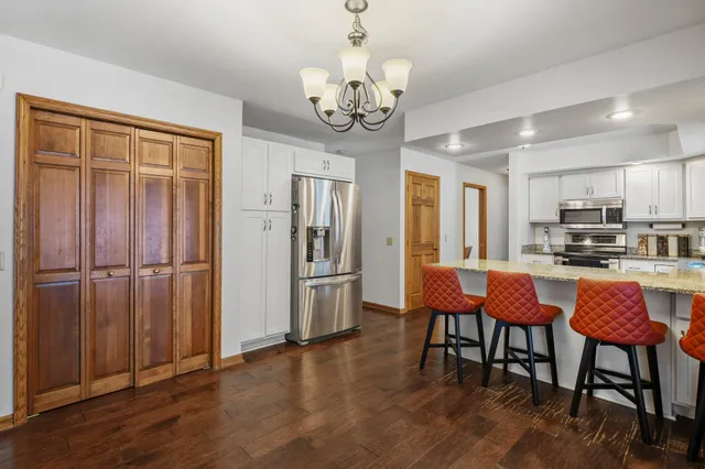 $600,000 | 6202 Rivercrest Drive, McFarland, WI 53558