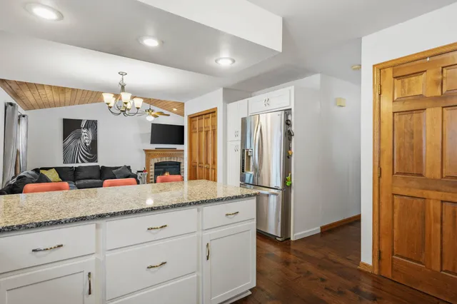 $600,000 | 6202 Rivercrest Drive, McFarland, WI 53558