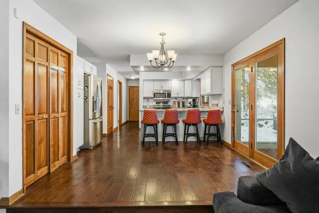 $600,000 | 6202 Rivercrest Drive, McFarland, WI 53558