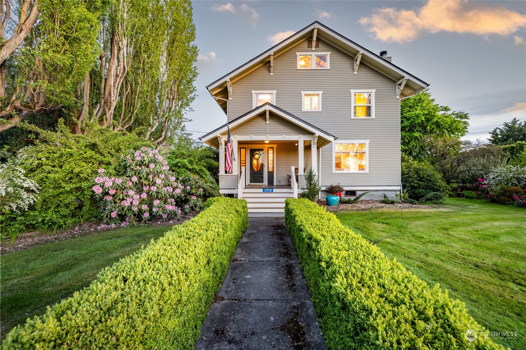 17978 McLean Road Mount Vernon, WA 98273 - Photo 3 of 39 Gallery Image 3