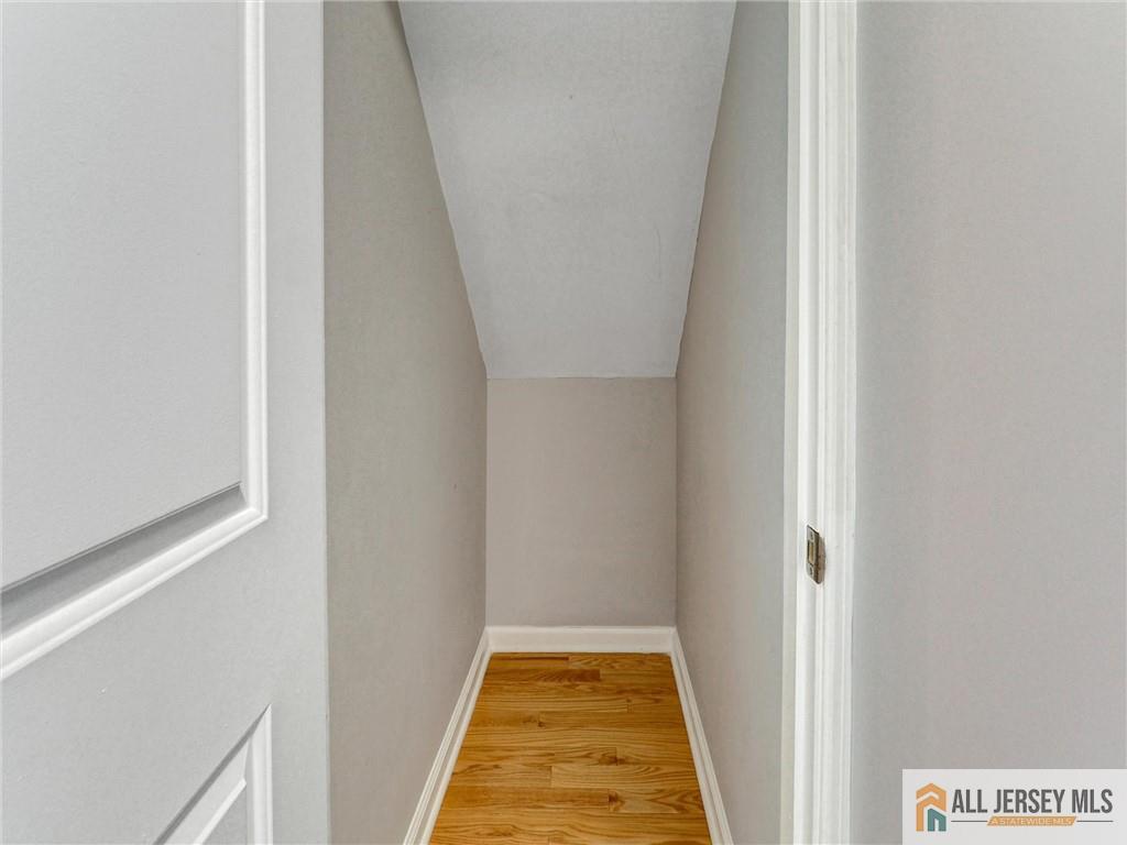 170 Prospect Avenue Edison, NJ 08817 - Photo 21 of 45