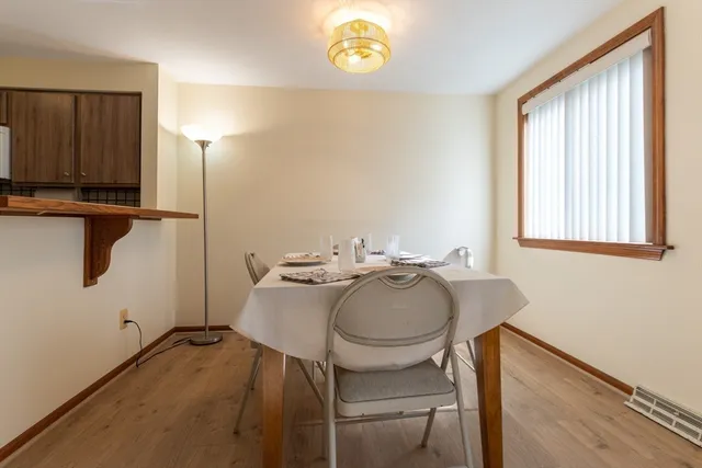 $419,900 | 18 Winter Street, Unit E, Foxboro, MA 02035