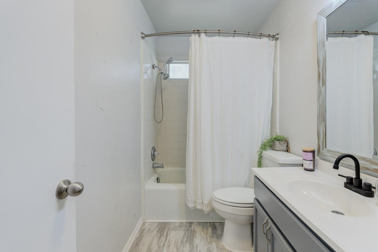 58 East Lakeshore Drive Ransom Canyon, TX 79366 - Photo 46 of 57 Photo 38