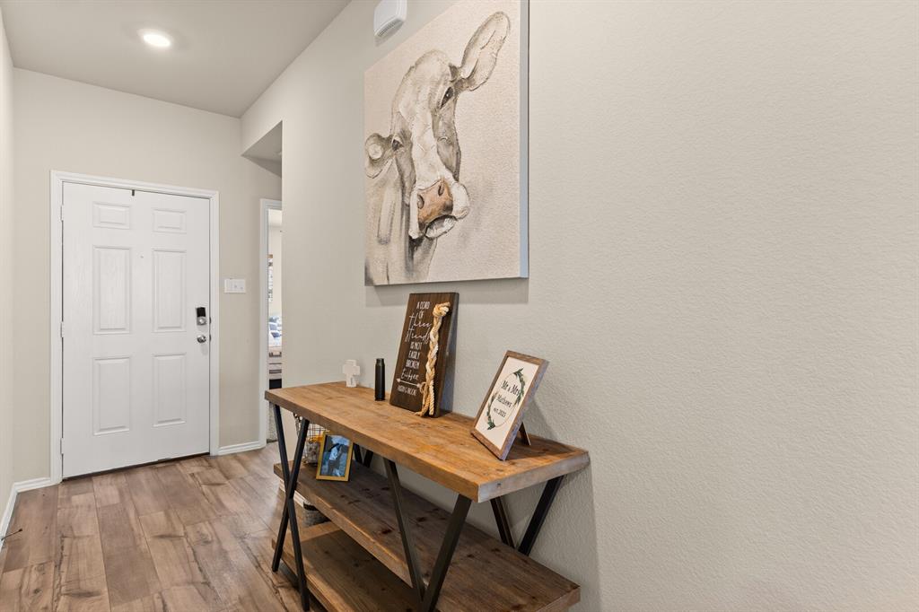 7209 Canadian Drive China Spring, TX 76633 - Photo 5 of 37 a view of a hallway with seating area