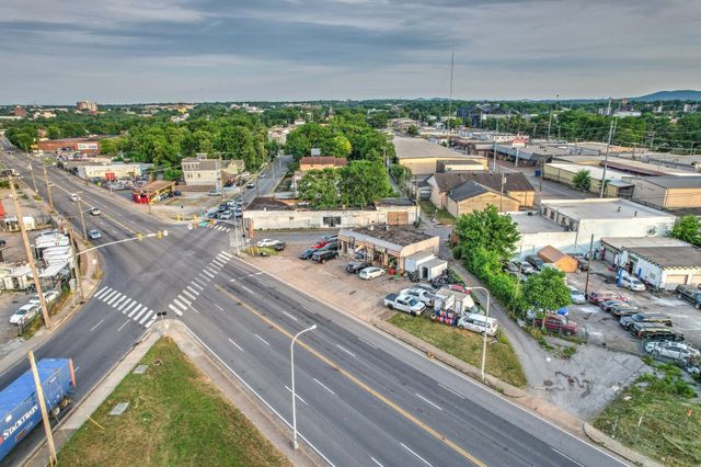 $2,999,999 | 5 Lafayette Street, Nashville, TN 37210