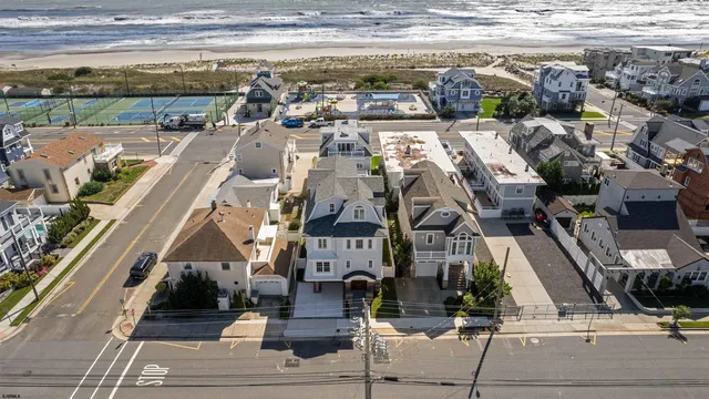 $5,495,000 | 3216 Pacific Avenue, Longport, NJ 08403