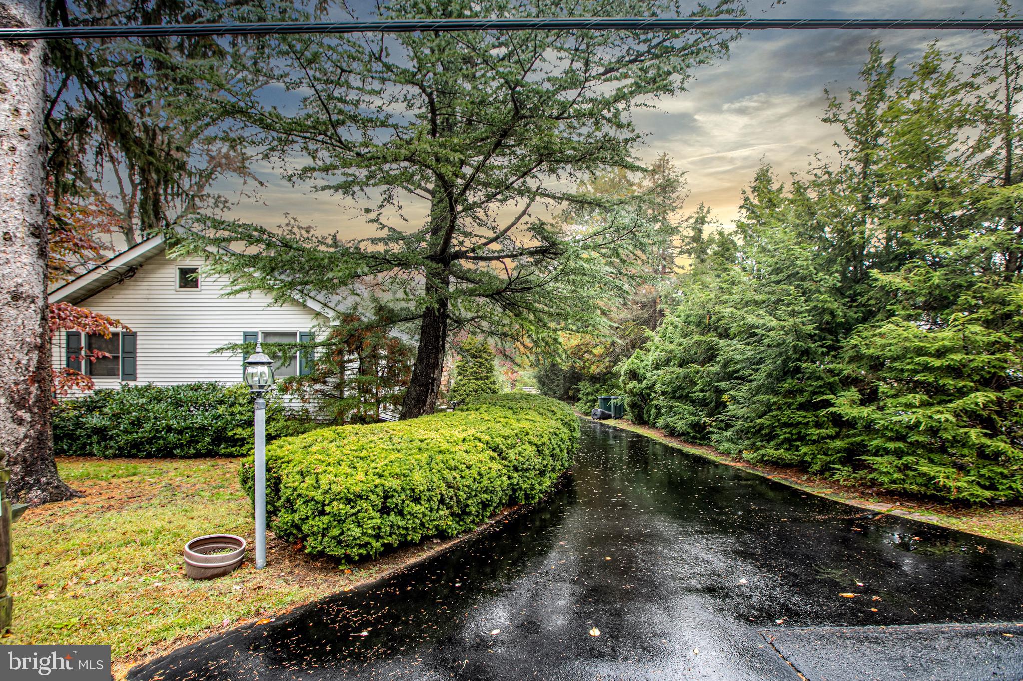 224 Meadowbrook Road Robbinsville, NJ 08691 - Photo 1 of 37