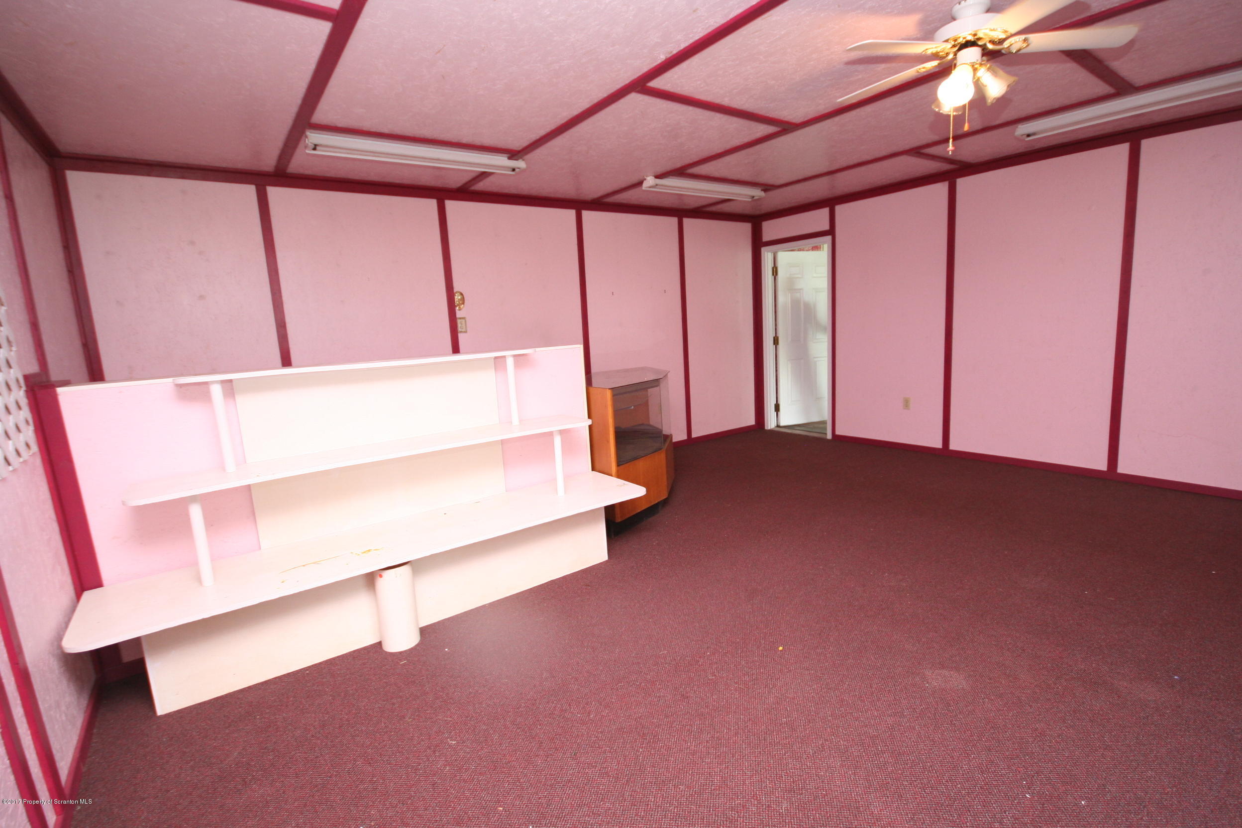 88 Green Grove Road Scott Township, PA 18447 - Photo 23 of 26 Gallery Image 23