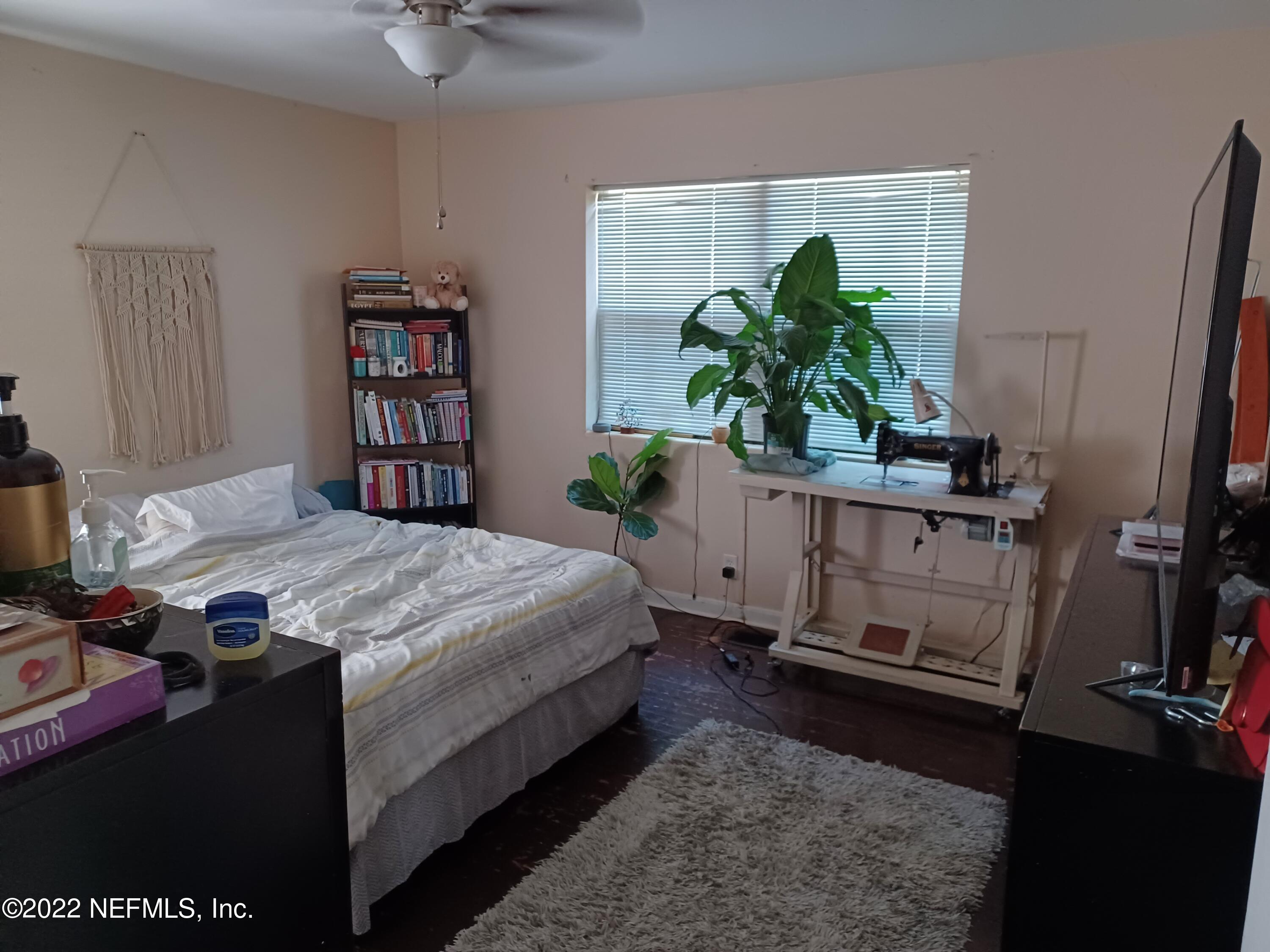 3116 Belden Circle Jacksonville, FL 32207 - Photo 8 of 12 20220516_120300